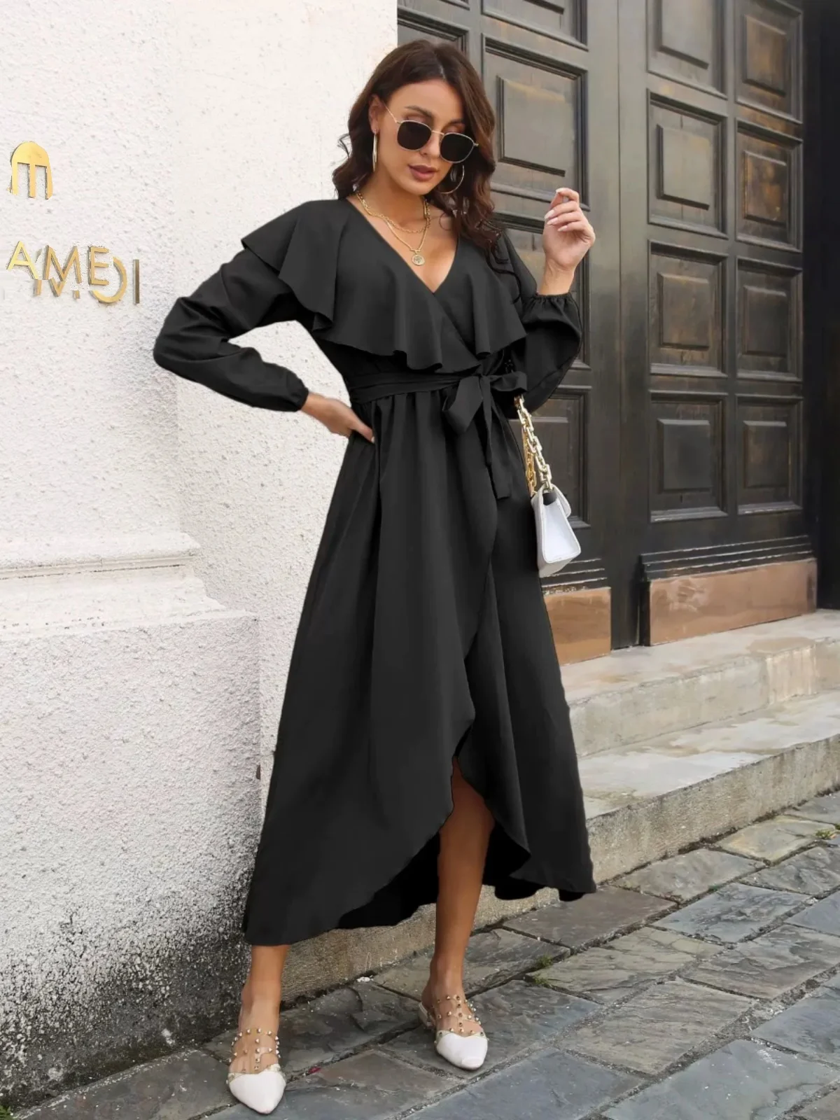 Модное женское платье с V-образным вырезом и длинными рукавами, прямого кроя, со средней талией, в уличном стиле, весна 2024, тонкое, стандартного кроя
Модное женское платье с V-образным вырезом и длинными рукавами, прямого кроя, со средней талией, в уличном стиле, весна 2024, тонкое, стандартного кроя