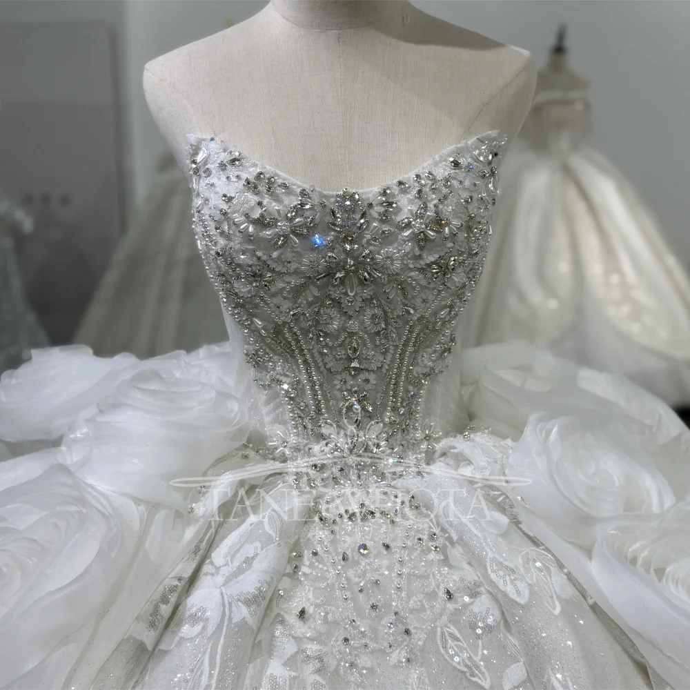 Свадебное платье без рукавов с кружевной отделкой, шнуровкой на спине, бисером, пайетками и 3D-вышивкой цветами, с возможностью индивидуальной подгонки для невест
Свадебное платье без рукавов с кружевной отделкой, шнуровкой на спине, бисером, пайетками и 3D-вышивкой цветами, с возможностью индивидуальной подгонки для невест