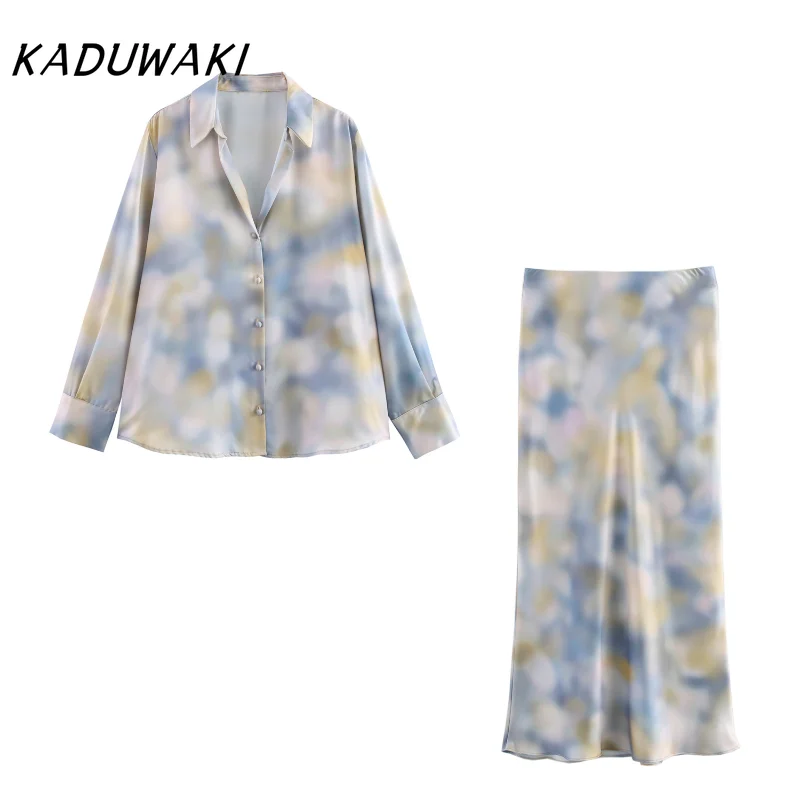 KADUWAKI Y2K Women Summer 2-Pieces Sets Vintage Tie-dye Shirts Tops and Skirts Female Elegant Street Two Suits Clothing Платье
KADUWAKI Y2K Women Summer 2-Pieces Sets Vintage Tie-dye Shirts Tops and Skirts Female Elegant Street Two Suits Clothing Платье