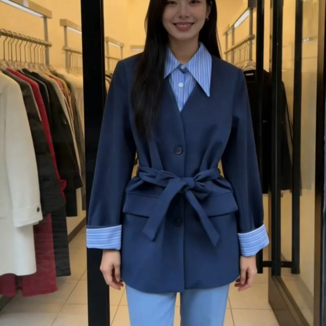 SuperAen Korean-style Lapel Neck Patchwork Stripes Asymmetrical Drawstring Lace-up Coats for Women Blazer
SuperAen Korean-style Lapel Neck Patchwork Stripes Asymmetrical Drawstring Lace-up Coats for Women Blazer