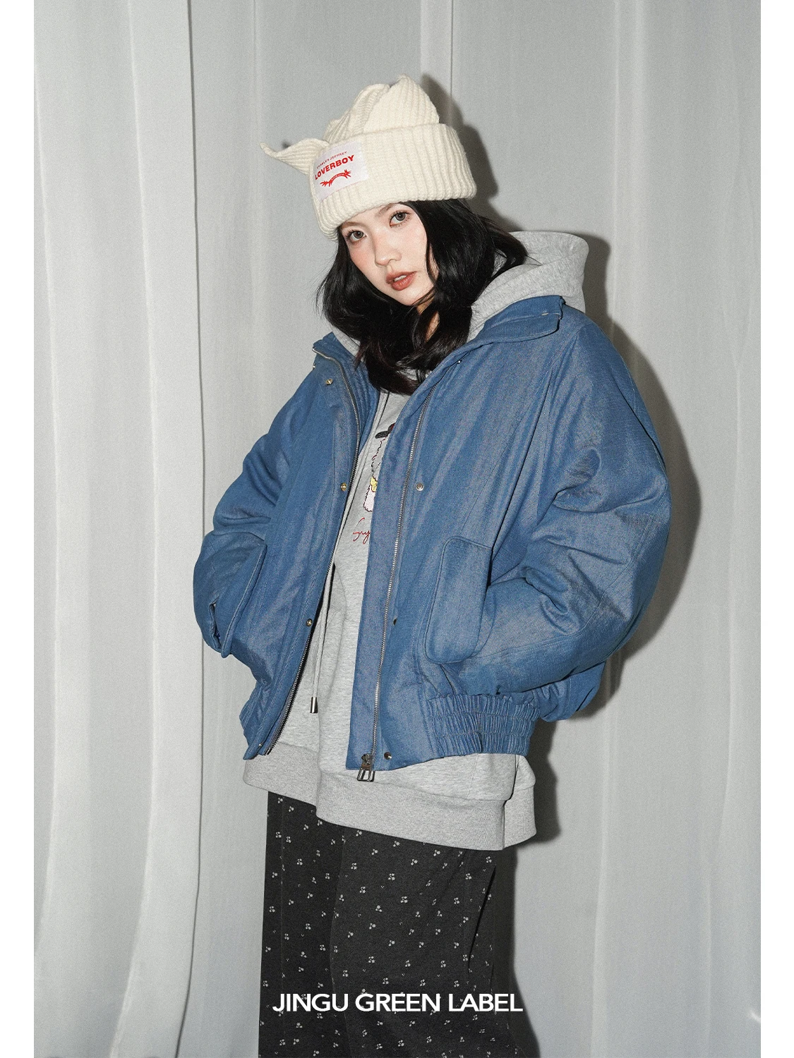 Зимнее женское пальто JINGU Deep Sea свободного кроя с воротником-стойкой, утепленное натуральным пухом, белое, модное
Зимнее женское пальто JINGU Deep Sea свободного кроя с воротником-стойкой, утепленное натуральным пухом, белое, модное