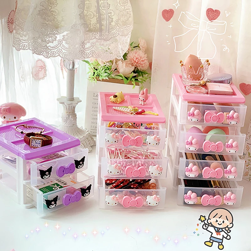 Милый мультяшный Настольный ящик для хранения Sanrio, многоярусный ящик, искусственная Пылезащитная детская разная коробка
Милый мультяшный Настольный ящик для хранения Sanrio, многоярусный ящик, искусственная Пылезащитная детская разная коробка