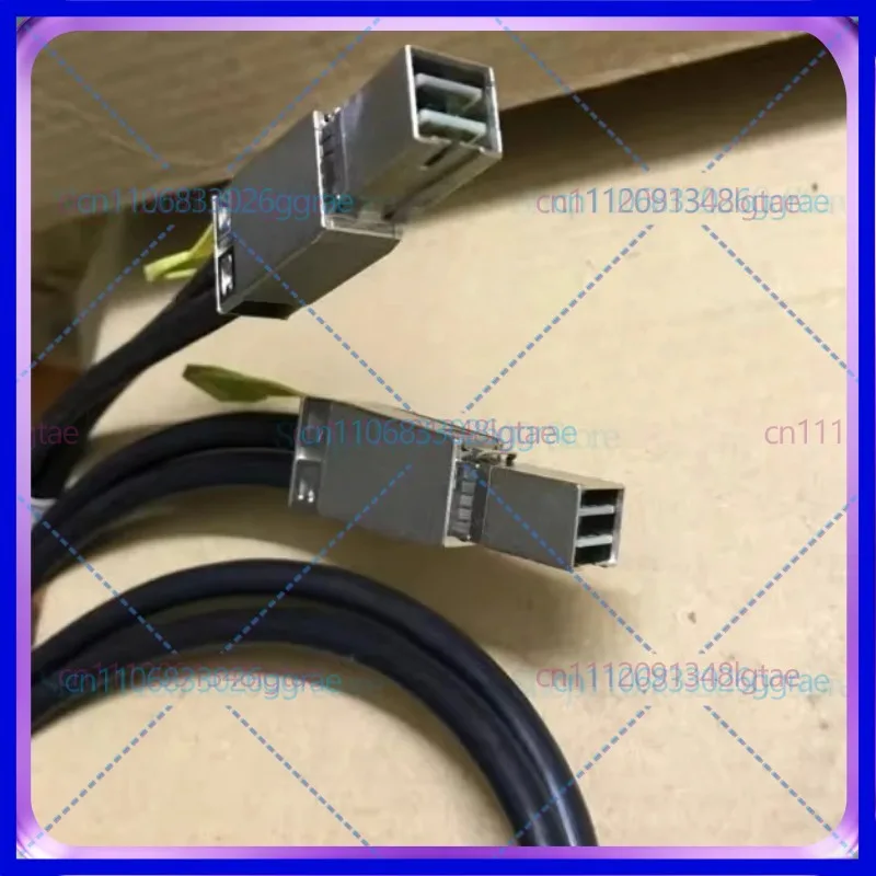 For 1.2m 3.5m 12Gb storage cable Mini HD data cable 8644 to SFF-8644 used
For 1.2m 3.5m 12Gb storage cable Mini HD data cable 8644 to SFF-8644 used