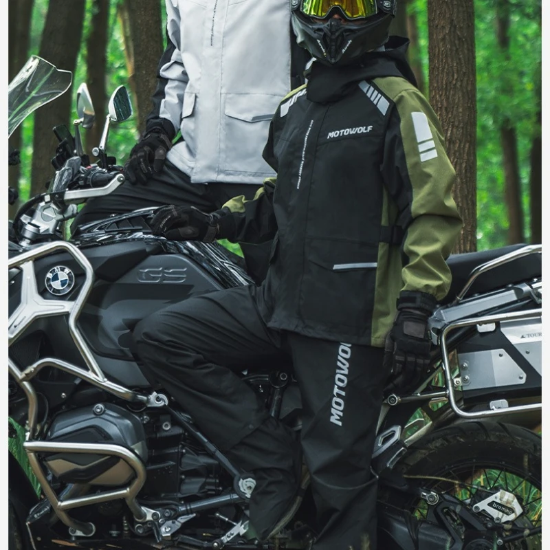 Motorcycle Raincoat Set Lightweight Breathable Design Waterproof Riding Suit Split Jacket Outdoor Rain Gear for Riders
Motorcycle Raincoat Set Lightweight Breathable Design Waterproof Riding Suit Split Jacket Outdoor Rain Gear for Riders