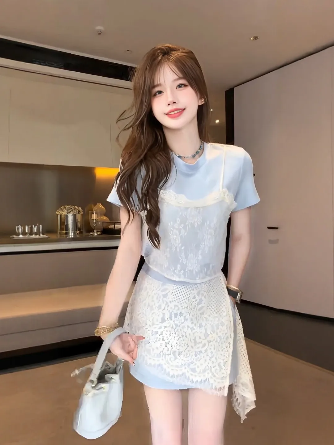 Korean Sweet Lace Splicing Short Sleeve Top Half Skirt Women Summer Fashion Anti Aging Slimming Two Piece Set Outfit Casual Wear
Korean Sweet Lace Splicing Short Sleeve Top Half Skirt Women Summer Fashion Anti Aging Slimming Two Piece Set Outfit Casual Wear