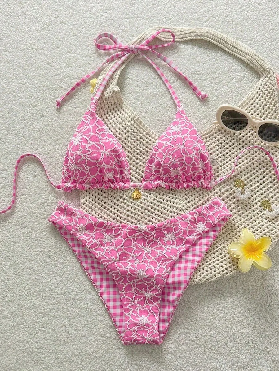 Pink Floral And Gingham Reversible Bikini Set With Bow Halter Top
Pink Floral And Gingham Reversible Bikini Set With Bow Halter Top