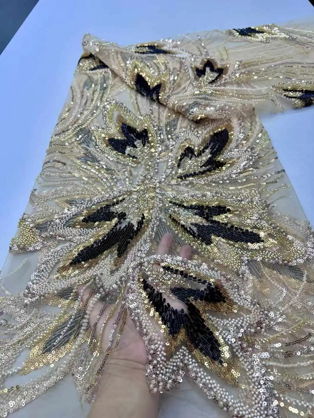 2025 Newest Fashion French Embroidery Lace Beaded Tulle Lace Fabric African Nigerian With Sequins Lace Fabric For Wedding Dress
2025 Newest Fashion French Embroidery Lace Beaded Tulle Lace Fabric African Nigerian With Sequins Lace Fabric For Wedding Dress