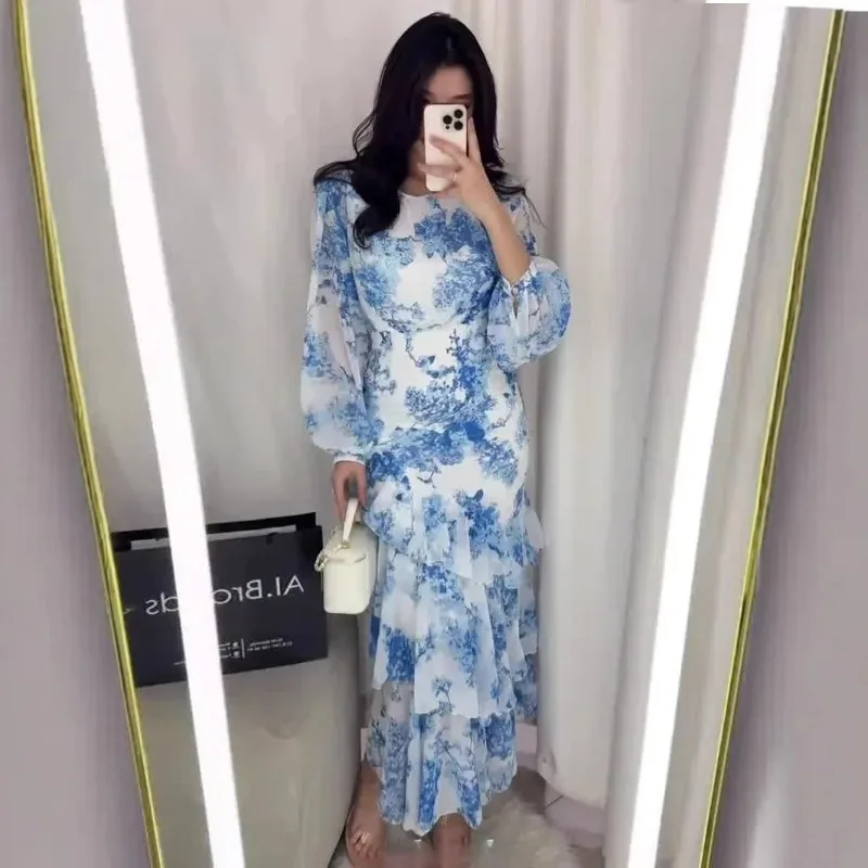 Women's Spring New Cross-border Floral Design European and American Style Chiffon Printed Dress
Women's Spring New Cross-border Floral Design European and American Style Chiffon Printed Dress