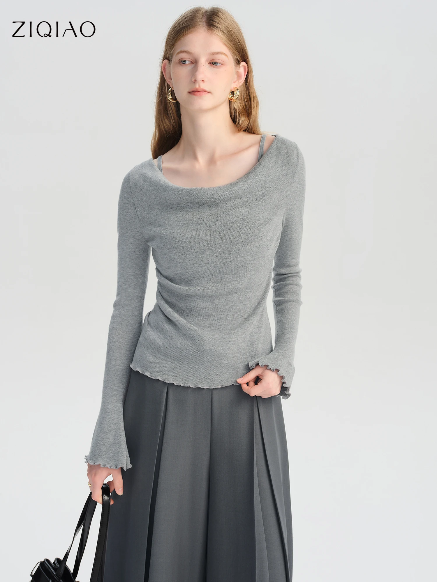 ZIQIAO Women's French Style Soft Scoop neckline Knit Sweater 2025 Autumn New Arrival Elegant Knit Top Pullovers 25ZQ93003
ZIQIAO Women's French Style Soft Scoop neckline Knit Sweater 2025 Autumn New Arrival Elegant Knit Top Pullovers 25ZQ93003