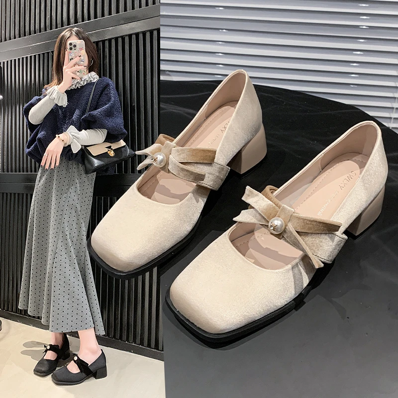 2025 New Womens Single Shoes with Pearl Bow Straight Strap Mid Heel Square Toe 2025 New Spring Outdoor Satin Low Top Shoes
2025 New Womens Single Shoes with Pearl Bow Straight Strap Mid Heel Square Toe 2025 New Spring Outdoor Satin Low Top Shoes