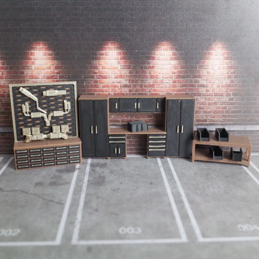 Garage Scene Perforated Panel Exhaust Pipe Display Table, 1:64 Scale Miniature Model
Garage Scene Perforated Panel Exhaust Pipe Display Table, 1:64 Scale Miniature Model
