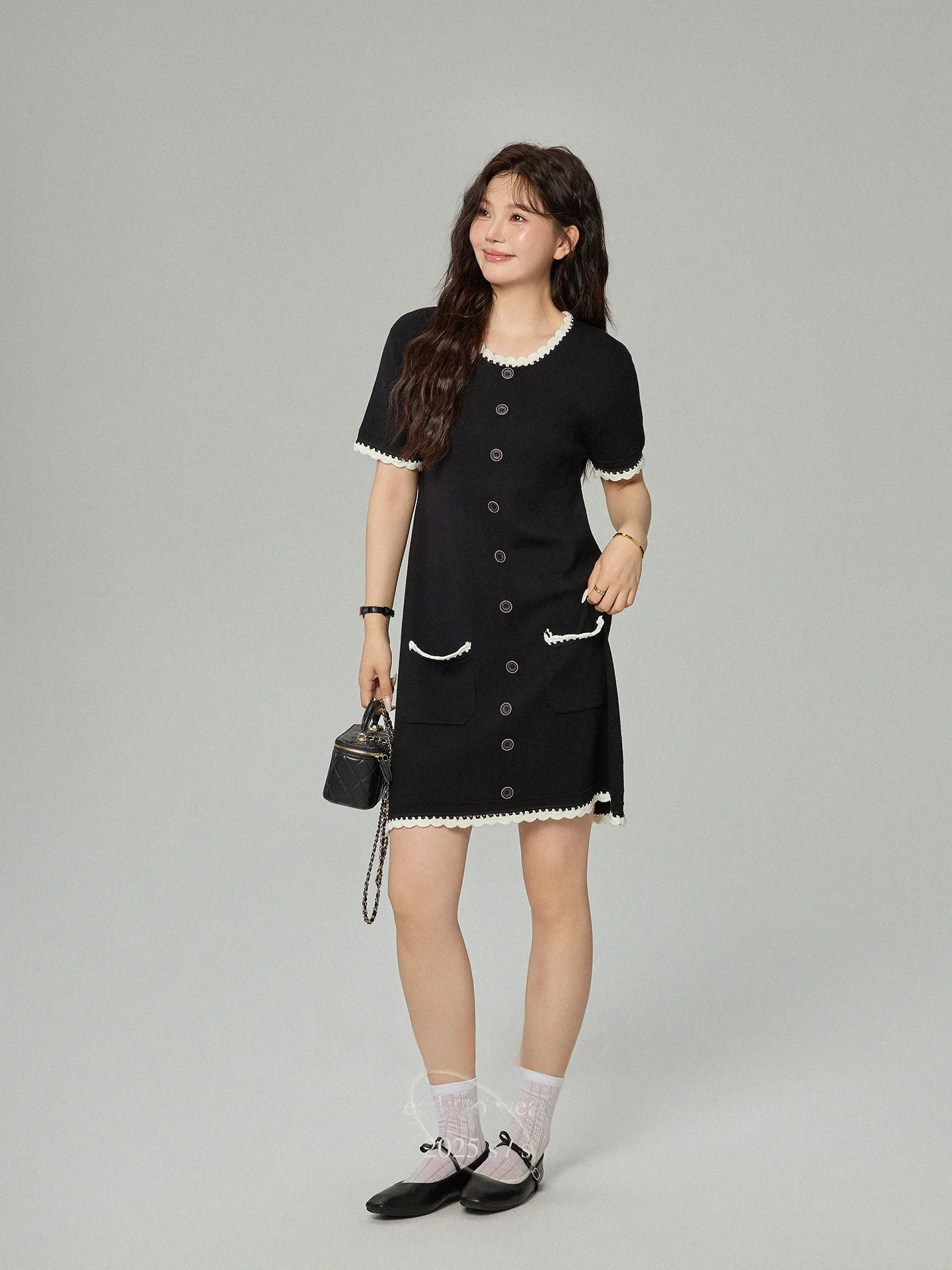 Monika plus Size Women's Black White Color Block round Neck Knitted Short Sleeve Dress A-Line Skirt Korean Style Summer Dress
Monika plus Size Women's Black White Color Block round Neck Knitted Short Sleeve Dress A-Line Skirt Korean Style Summer Dress