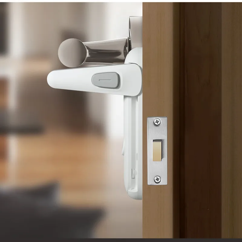 Child safety door handle lock Pet room door handle lock Protection baby door handle lock Punch free Easy to install and use
Child safety door handle lock Pet room door handle lock Protection baby door handle lock Punch free Easy to install and use