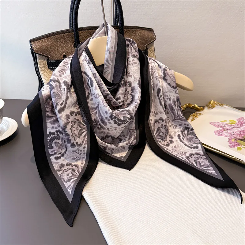 Luxury Silk Scarf Hijab Turban Fashion Women's Bandana Shawl Handkerchief Neckerchief Head Scarfs Windproof Print Wraps Headband
Luxury Silk Scarf Hijab Turban Fashion Women's Bandana Shawl Handkerchief Neckerchief Head Scarfs Windproof Print Wraps Headband