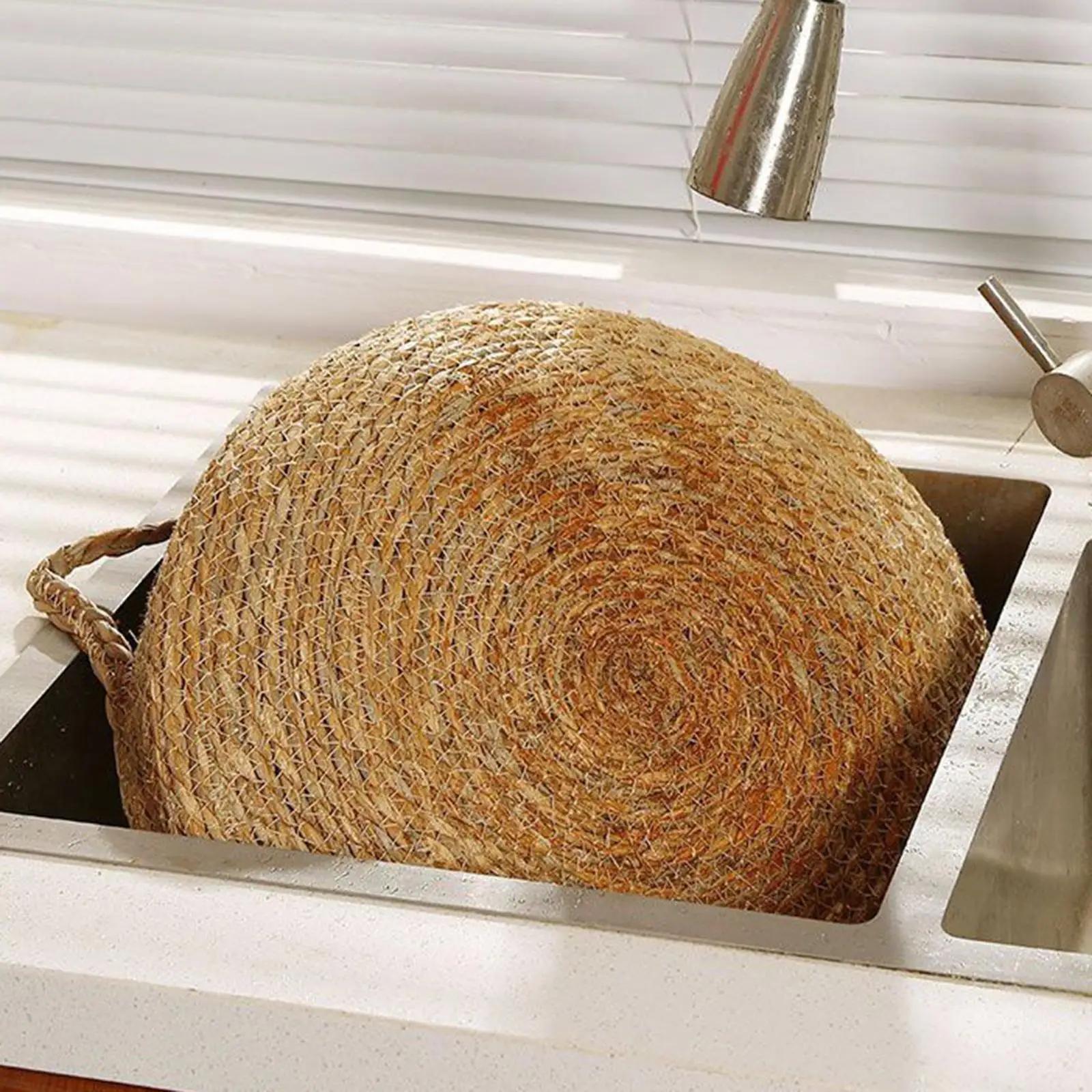 Cat Bed Basket Pet Supplies Summer Breathable Nest Cat Sleeping Bed Durable Cat
Cat Bed Basket Pet Supplies Summer Breathable Nest Cat Sleeping Bed Durable Cat