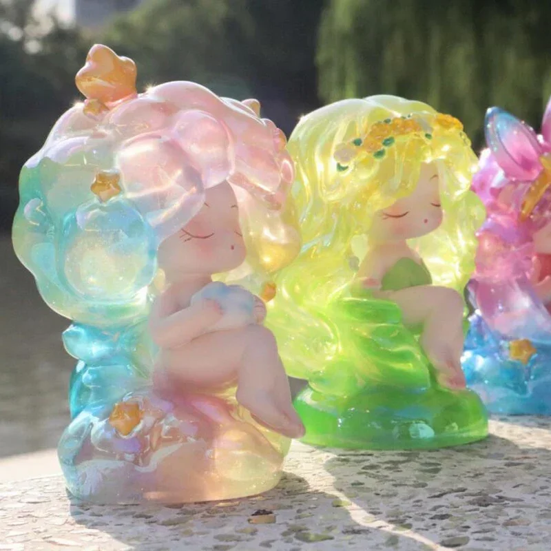 The Night of Heart Dreams 3rd Generation Night Lamp Blind Box Toys Mystery Box Ornament Desktop Decoration Girl Surprise Gifts
The Night of Heart Dreams 3rd Generation Night Lamp Blind Box Toys Mystery Box Ornament Desktop Decoration Girl Surprise Gifts