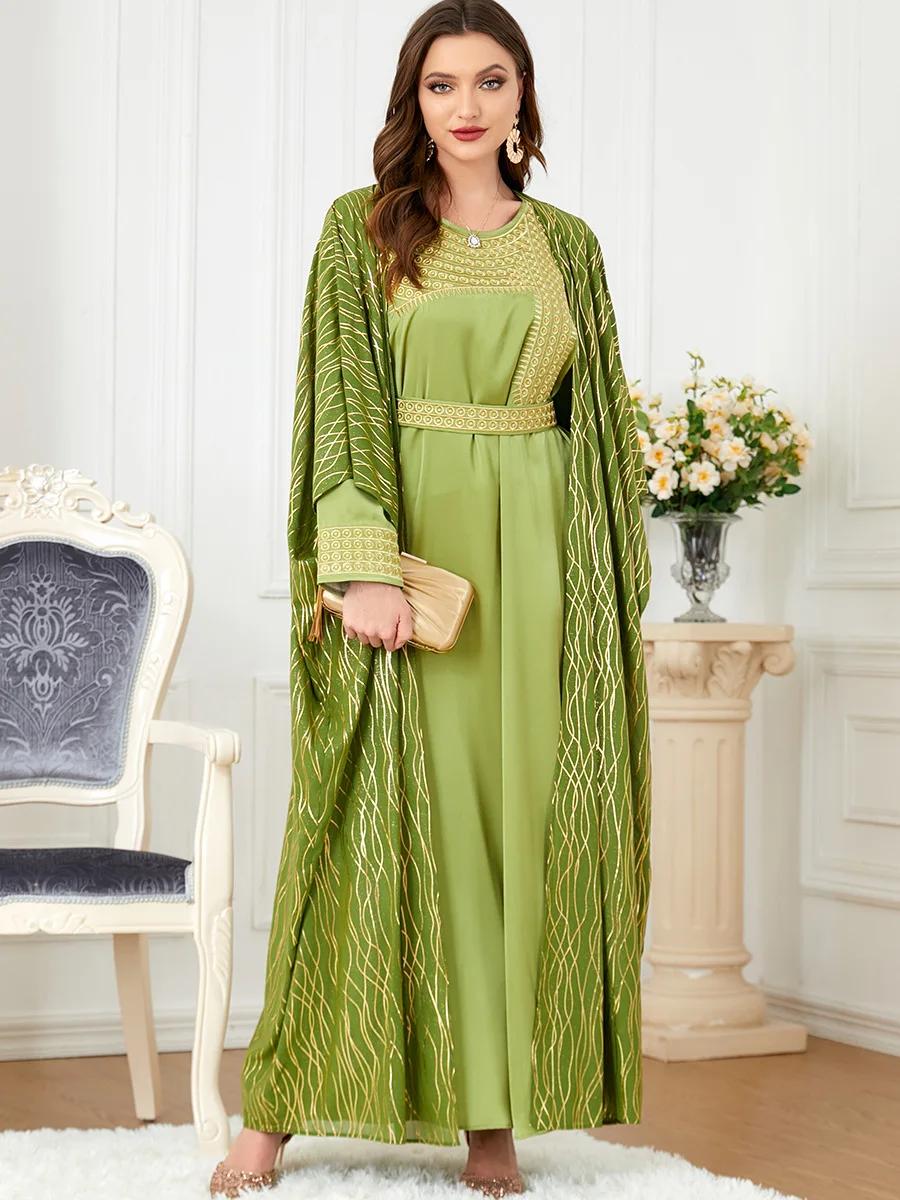 Ramadan Eid Djellaba Suits Abaya Dubai Two pieces Embroidery Muslim Sets Dress Dubai Turkey Muslim Islam Abayas With Belt WY1298
Ramadan Eid Djellaba Suits Abaya Dubai Two pieces Embroidery Muslim Sets Dress Dubai Turkey Muslim Islam Abayas With Belt WY1298
