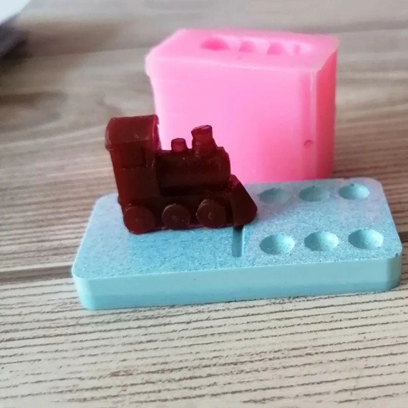 1Pcs Stand Silicone Mold Train Centerpiece Dominoes Resin Mold Set Domino Bracket Epoxy Mold Mexican Train Hub Resin Mold Domino
1Pcs Stand Silicone Mold Train Centerpiece Dominoes Resin Mold Set Domino Bracket Epoxy Mold Mexican Train Hub Resin Mold Domino