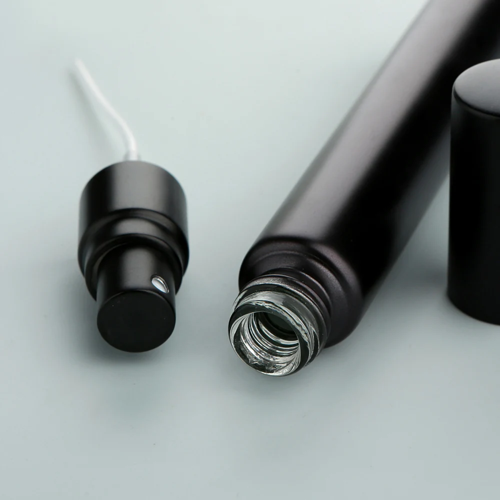 50/100Pcs/lot 15ml Spray Perfume Bottles with Atomizers. Empty Bottles Reusable Spray Bottles For Traveling.
50/100Pcs/lot 15ml Spray Perfume Bottles with Atomizers. Empty Bottles Reusable Spray Bottles For Traveling.
