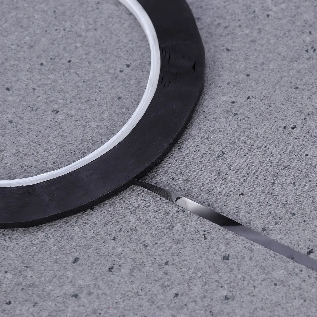 6 Rolls 3Mm Wide Black Marking Tape for Grid Creation on Paper Boards and Walls Ultra Thin Tape for Design Layouts and Decor
6 Rolls 3Mm Wide Black Marking Tape for Grid Creation on Paper Boards and Walls Ultra Thin Tape for Design Layouts and Decor