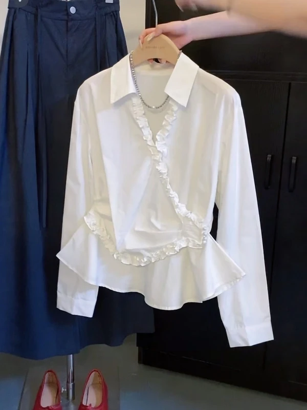 White Long Sve V-Ne irt Women's Slim Fit Waist Design Spring Autumn French Sle Breathable Comfortable Floral
White Long Sve V-Ne irt Women's Slim Fit Waist Design Spring Autumn French Sle Breathable Comfortable Floral