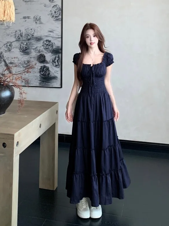 plus Size Women's Square Neck Short Sleeve Dress Summer New Waist Cinching Slimming Design Sense Pleated Belt Long Dress
plus Size Women's Square Neck Short Sleeve Dress Summer New Waist Cinching Slimming Design Sense Pleated Belt Long Dress