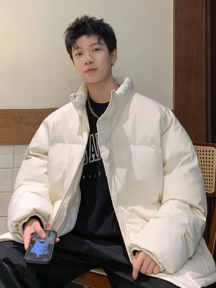 Men's down Cotton Jaet Thiened Bread Coat Stand Collar Winter Clothes Trendy Youth Casual Warm Pure Color Zipper Closure
Men's down Cotton Jaet Thiened Bread Coat Stand Collar Winter Clothes Trendy Youth Casual Warm Pure Color Zipper Closure