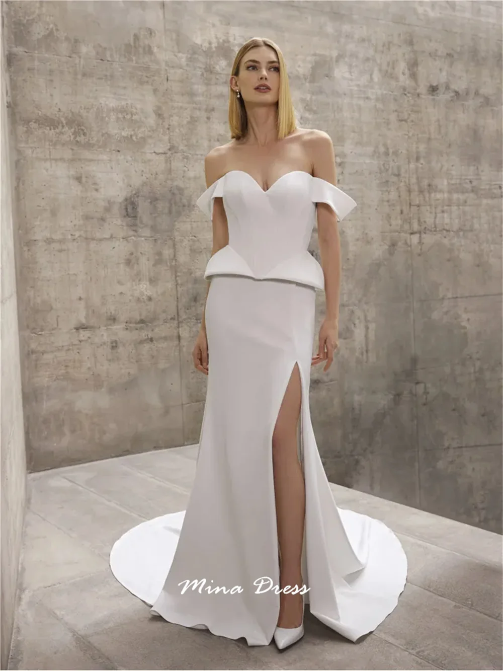 Mina Customized Luxurious Women's Evening Dresses for Special Occasions Tail Slit and Back Exposed Elegant Party Dresses Woman
Mina Customized Luxurious Women's Evening Dresses for Special Occasions Tail Slit and Back Exposed Elegant Party Dresses Woman