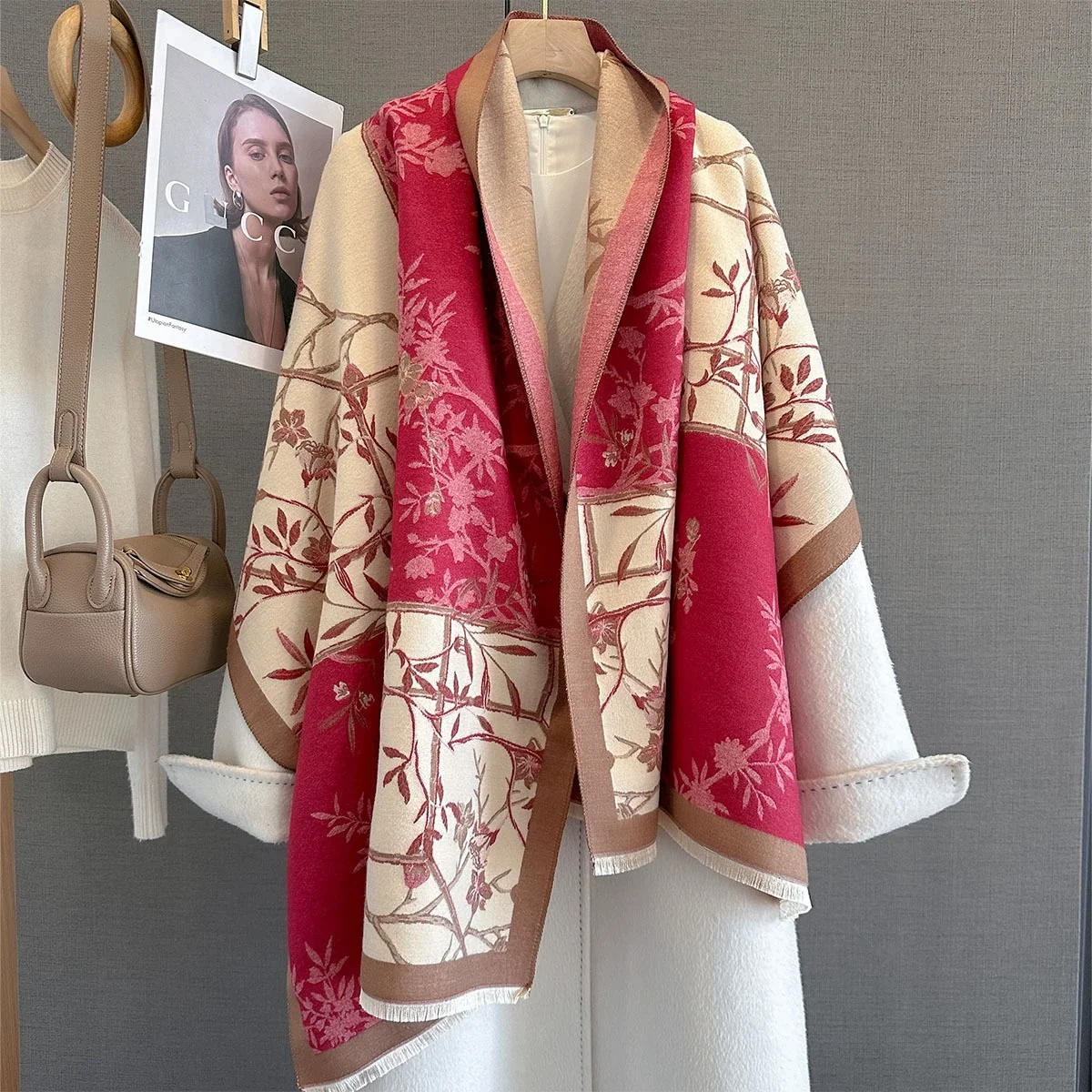 New Luxury Winter Cashmere Paisley Scarf Women Warm Pashmina Blanket Poncho Scarves Fashion Print Shawl Thick Foulard Bufanda
New Luxury Winter Cashmere Paisley Scarf Women Warm Pashmina Blanket Poncho Scarves Fashion Print Shawl Thick Foulard Bufanda