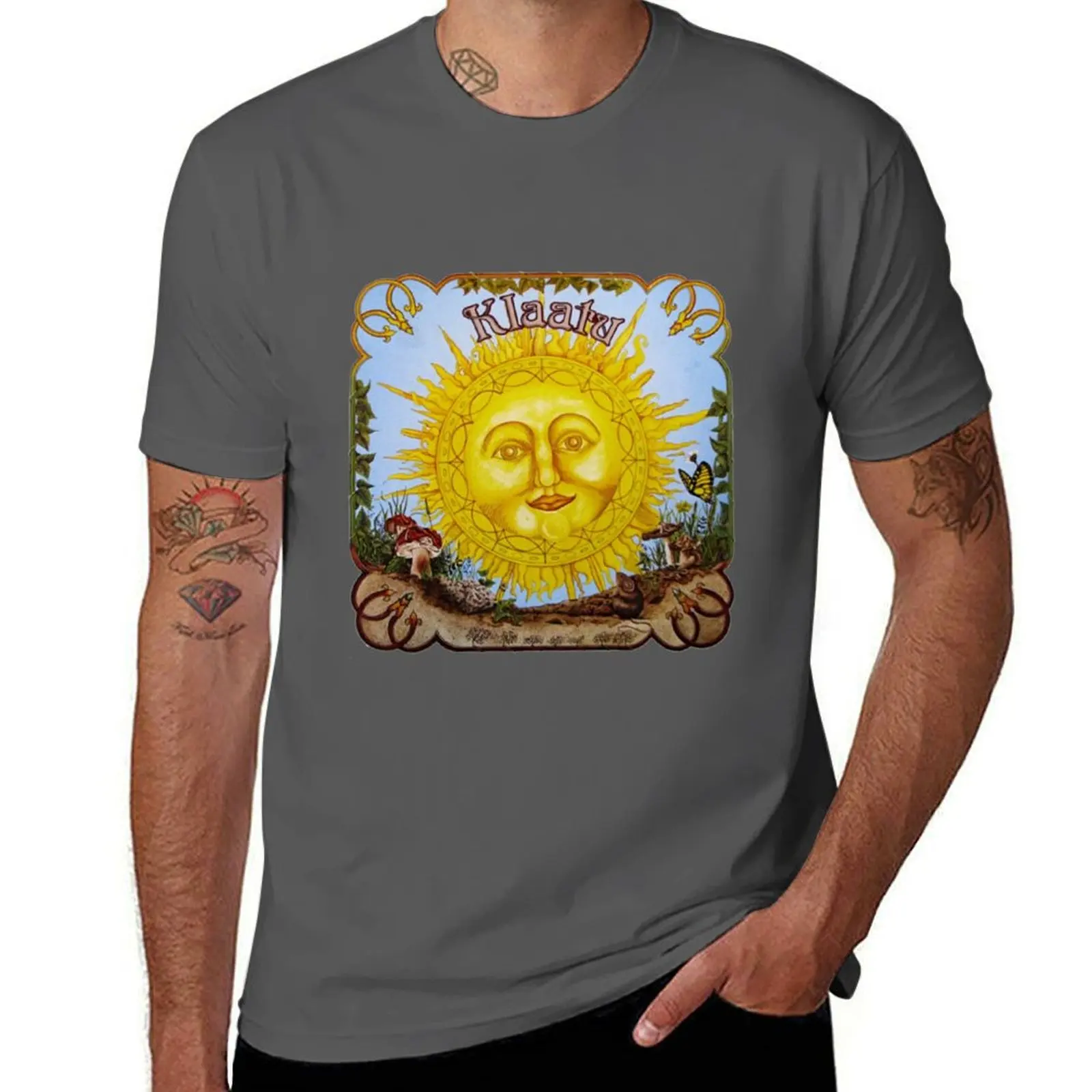 Klaatu|Perfect Gift|Beatles T-Shirt valentines boutique clothes vintage clothes compression shirt men
Klaatu|Perfect Gift|Beatles T-Shirt valentines boutique clothes vintage clothes compression shirt men