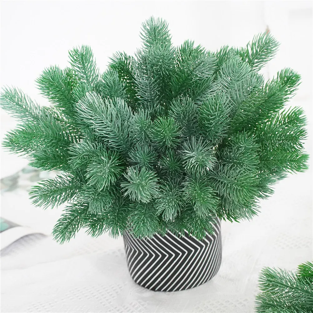 4Pcs Artificial Pine Picks Premium Fake Pine Twigs for Holiday Swag Christmas Decor Floral Design Home Styling Wedding Backdrops
4Pcs Artificial Pine Picks Premium Fake Pine Twigs for Holiday Swag Christmas Decor Floral Design Home Styling Wedding Backdrops