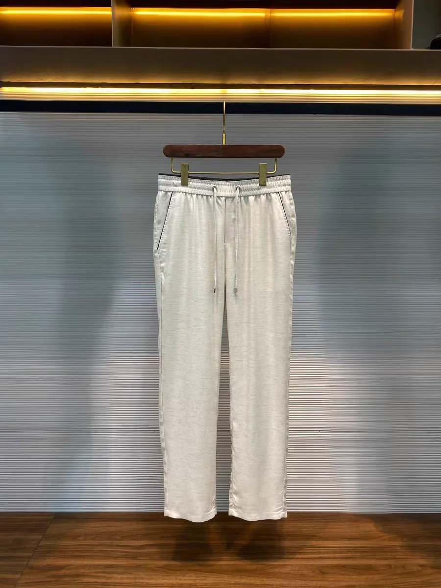 Italian Style Luxury Men's Casual Pants Summer Loose Fit Linen Straight Leg No Logo Comfortable Elastic Waist Drawstring
Italian Style Luxury Men's Casual Pants Summer Loose Fit Linen Straight Leg No Logo Comfortable Elastic Waist Drawstring