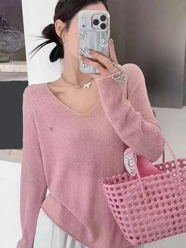 Soft Pink V-Neck Knitwear Slimming Versatile Spring Summer New Thin Long Sleeve Pure Color Base Shirt Trendy Casual Style Loo...
Soft Pink V-Neck Knitwear Slimming Versatile Spring Summer New Thin Long Sleeve Pure Color Base Shirt Trendy Casual Style Loo...