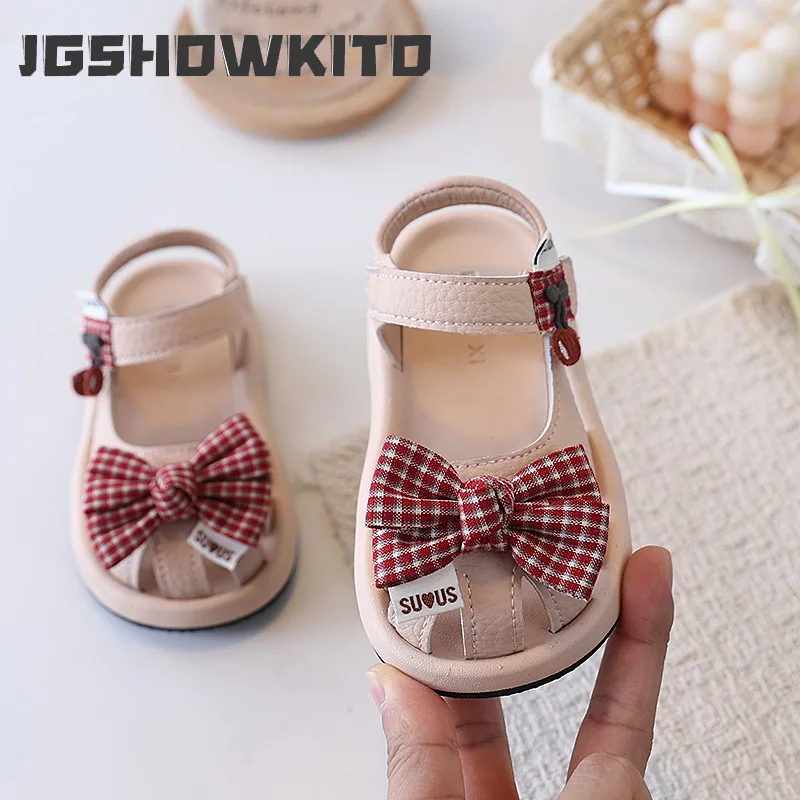 JGSHOWKITO Sweet Kids Breathable Sandals Toddlers Bowknot Girls Embroidered Shoes Hollow-out Flat Children First Walking Sandals
JGSHOWKITO Sweet Kids Breathable Sandals Toddlers Bowknot Girls Embroidered Shoes Hollow-out Flat Children First Walking Sandals