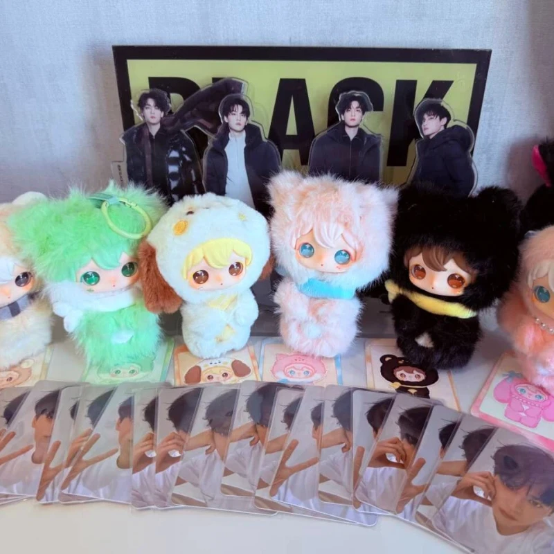 Подлинная Ayortoys Tian Xuning Rabbit Shimmering 2 поколения, маленькая маленькая серия The You, слепая коробка, милая кукла, кулон, загадочная коробка
Подлинная Ayortoys Tian Xuning Rabbit Shimmering 2 поколения, маленькая маленькая серия The You, слепая коробка, милая кукла, кулон, загадочная коробка