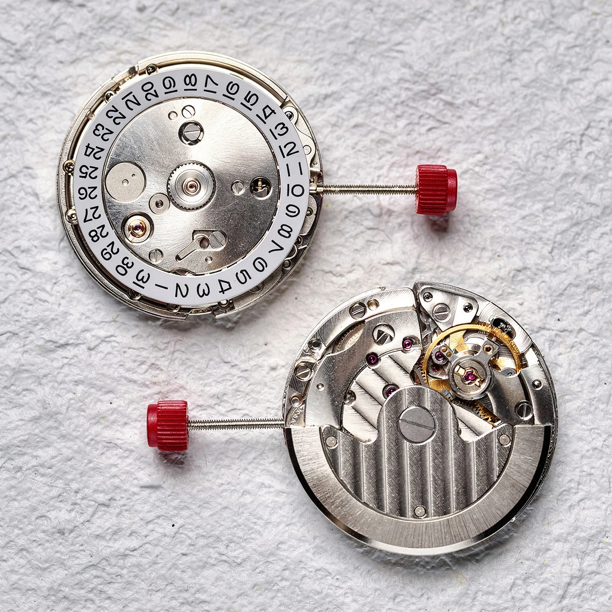 China 4813 Automatic three-hand mechanical movement date window at 3 o'clock position Nanning-version ultra-thin 4813 movement
China 4813 Automatic three-hand mechanical movement date window at 3 o'clock position Nanning-version ultra-thin 4813 movement