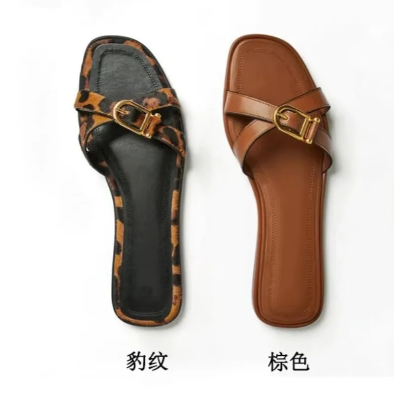 Fashionab Beach Women's Sandals Retro Lightweight Versatile Slippers for Women Flat Bottom Sandals for Women Sandalias De Mujer
Fashionab Beach Women's Sandals Retro Lightweight Versatile Slippers for Women Flat Bottom Sandals for Women Sandalias De Mujer
