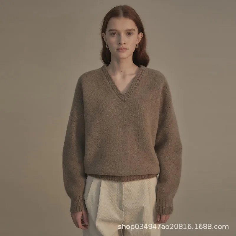 Women's Cashmere Collar2025Autumn and Winter New Lazy High-Grade Wool Knitted Women
Women's Cashmere Collar2025Autumn and Winter New Lazy High-Grade Wool Knitted Women