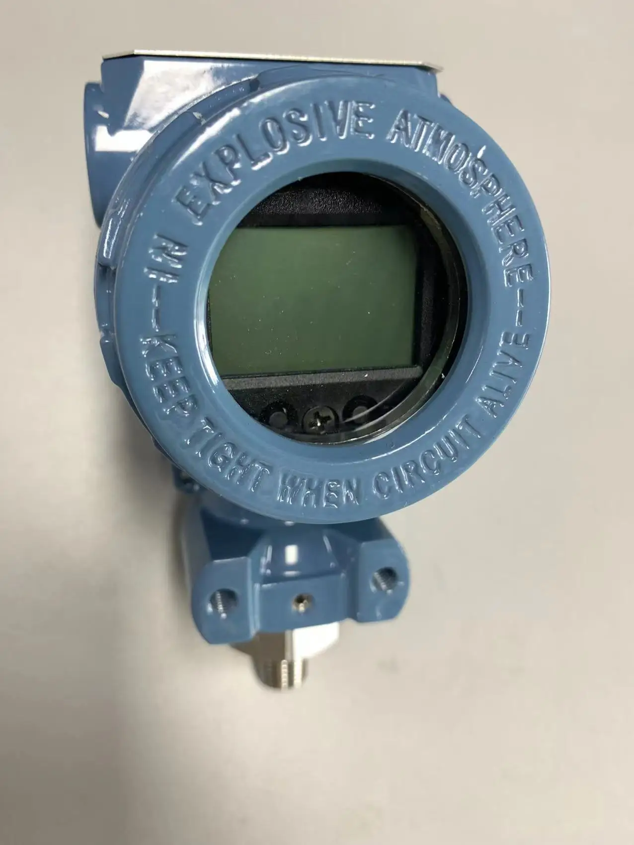 4-20mA+HART Smart Display Pressure Transmitter 0-40mbar 0-100mbar Pressure Sensor
4-20mA+HART Smart Display Pressure Transmitter 0-40mbar 0-100mbar Pressure Sensor
