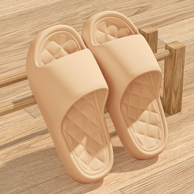 Wholesale Men And Summer Women'S Slippers Thick-Soled Home Bath Foot Bathroom Non-Slip Non-Smelly
Wholesale Men And Summer Women'S Slippers Thick-Soled Home Bath Foot Bathroom Non-Slip Non-Smelly
