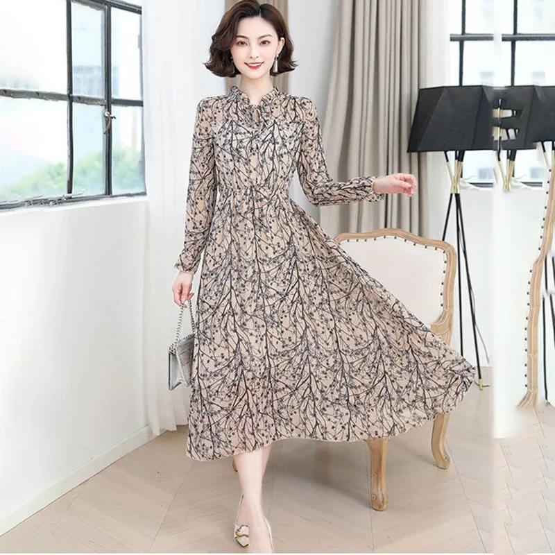 Spring Summer New Floral Long-sleeved Dress Women's Fashion Lotus Collar Chiffon Printed Dresses Long Female Pullover Dresses
Spring Summer New Floral Long-sleeved Dress Women's Fashion Lotus Collar Chiffon Printed Dresses Long Female Pullover Dresses