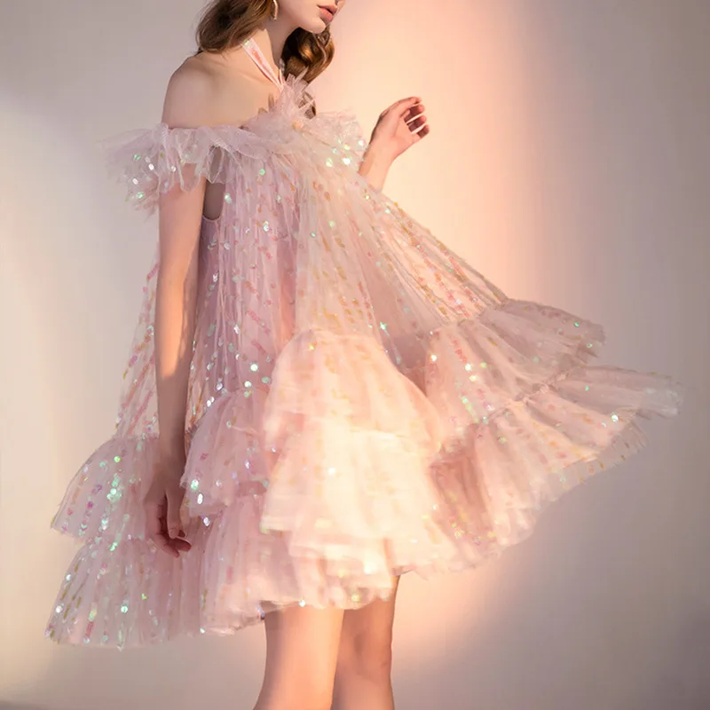 Sequin Decorated One line Neck Mesh Fluffy Halter Dress for Women's Summer New Fashion Sweet Layered A-line Fairy Dresses
Sequin Decorated One line Neck Mesh Fluffy Halter Dress for Women's Summer New Fashion Sweet Layered A-line Fairy Dresses