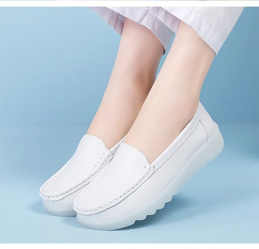 34-42 Summer Spring Fashion Women Slip on Platform Nurse Plus Size Shoes for Women Non-slip Flats Nurse Shoes Zapatos De Mujer
34-42 Summer Spring Fashion Women Slip on Platform Nurse Plus Size Shoes for Women Non-slip Flats Nurse Shoes Zapatos De Mujer