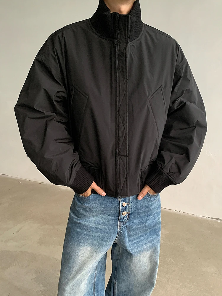 Мужская зимняя куртка-бомбер из хлопка American Sle, с воротником-стойкой, рабочая верхняя одежда, стиль Cleanfit, хлопковая, в стиле бейсбольной формы
Мужская зимняя куртка-бомбер из хлопка American Sle, с воротником-стойкой, рабочая верхняя одежда, стиль Cleanfit, хлопковая, в стиле бейсбольной формы