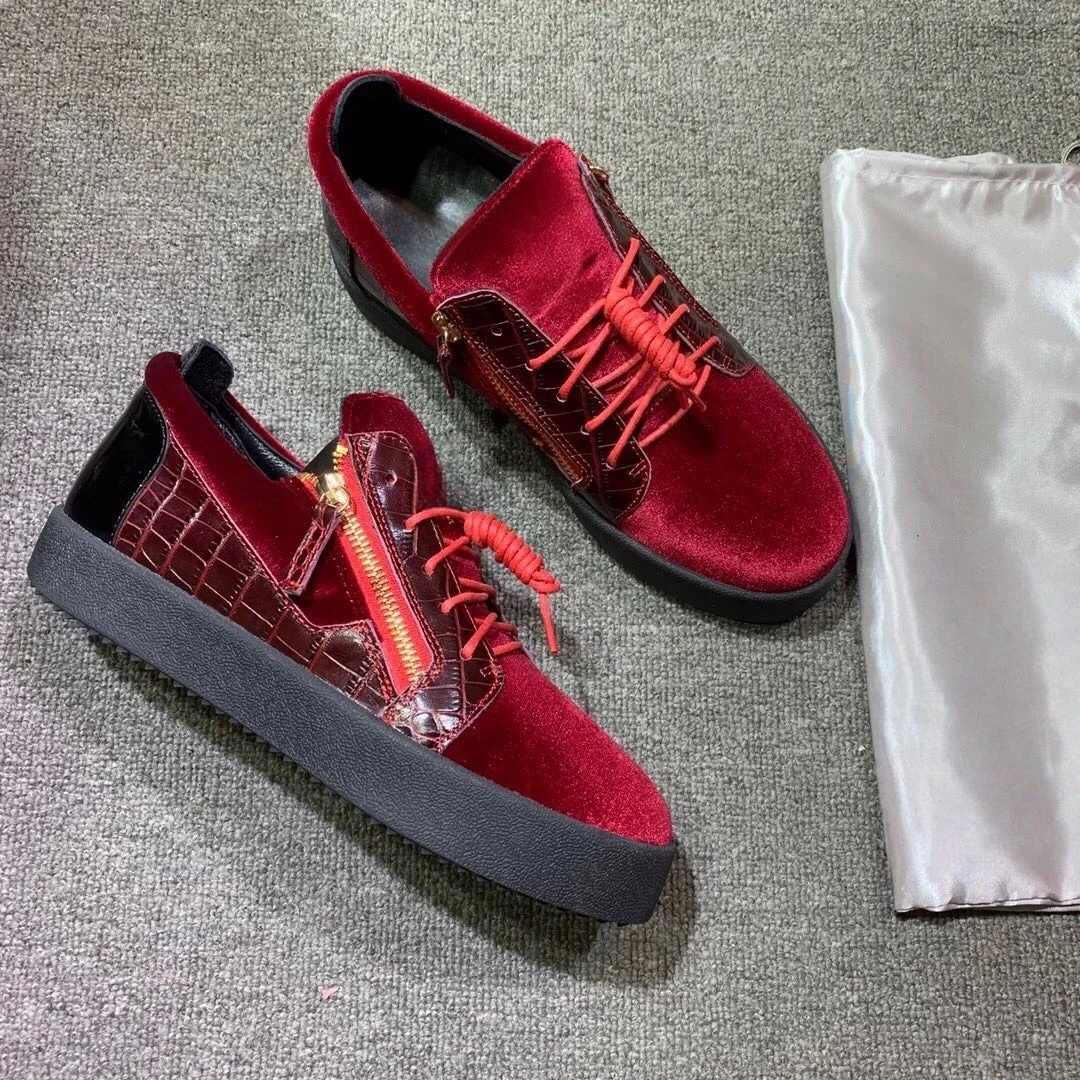 New Fashion Casual Sneakers for Men Brand Designer Women Tennis shoes Luxury Real Leather GZ Loafers Sports shoes 35-48 G1396
New Fashion Casual Sneakers for Men Brand Designer Women Tennis shoes Luxury Real Leather GZ Loafers Sports shoes 35-48 G1396