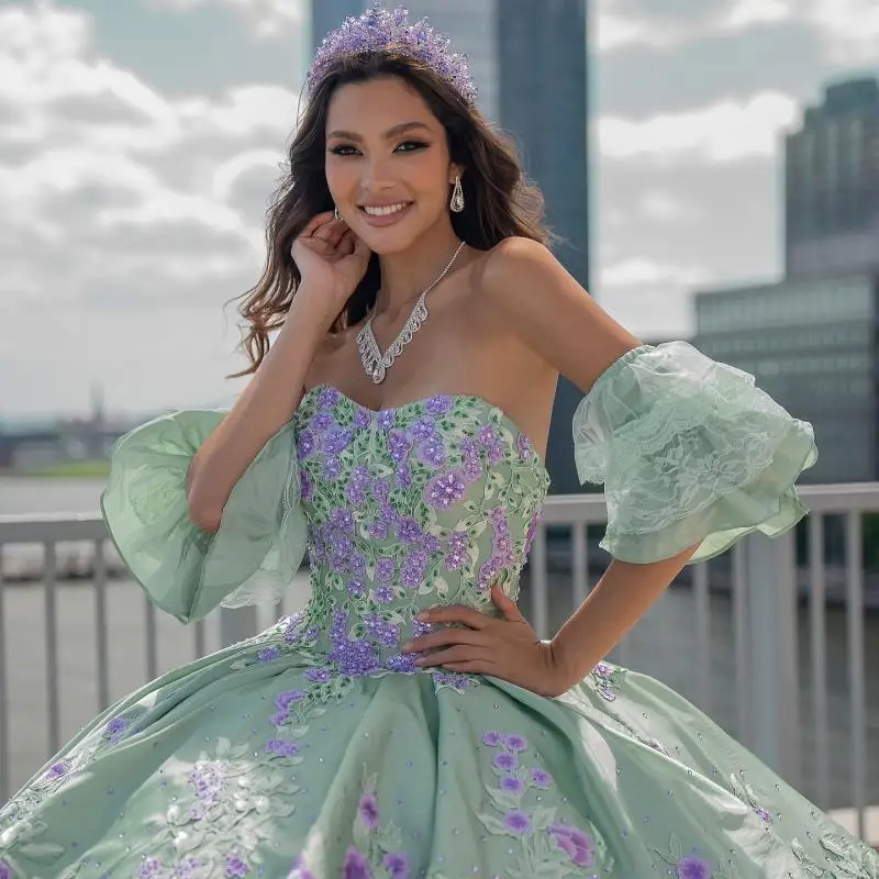 Customized Mint Green Off Shoulder Quinceanera Dress Tull applique flower Lace layering vestidos de 15 Quinceanera
Customized Mint Green Off Shoulder Quinceanera Dress Tull applique flower Lace layering vestidos de 15 Quinceanera 