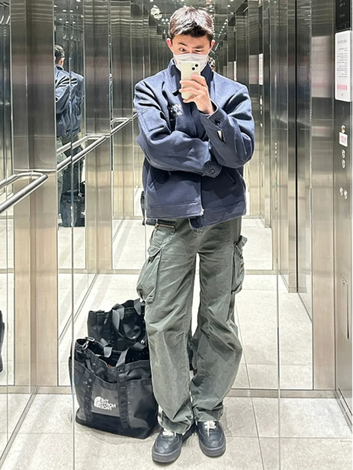 Мужские брюки-карго в стиле ретро American Loggers, прямые, на весну-осень, с большими карманами, функциональные, повседневные
Мужские брюки-карго в стиле ретро American Loggers, прямые, на весну-осень, с большими карманами, функциональные, повседневные