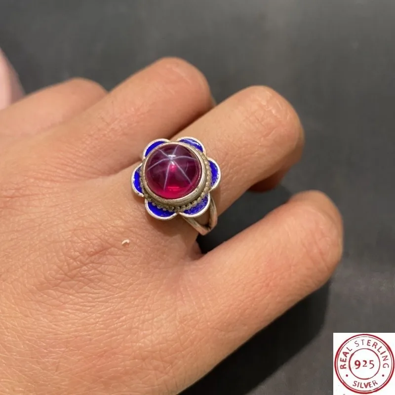 Ethnic Open Band Ring, Cloisonne Craft with Blue Star Ruby Inlay, Vintage Boho Design, Daily Fashion Decorative Ornament
Ethnic Open Band Ring, Cloisonne Craft with Blue Star Ruby Inlay, Vintage Boho Design, Daily Fashion Decorative Ornament