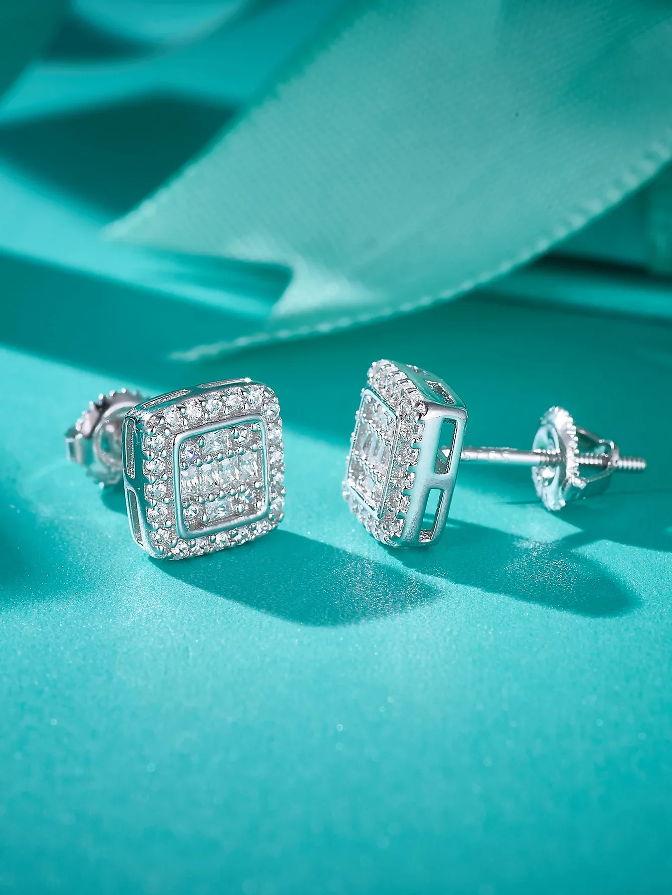 925 Sterling Silver Stud Earrings Moissanite Earring White Stud Earrings with Gra Certificate 2025 Trend
925 Sterling Silver Stud Earrings Moissanite Earring White Stud Earrings with Gra Certificate 2025 Trend
