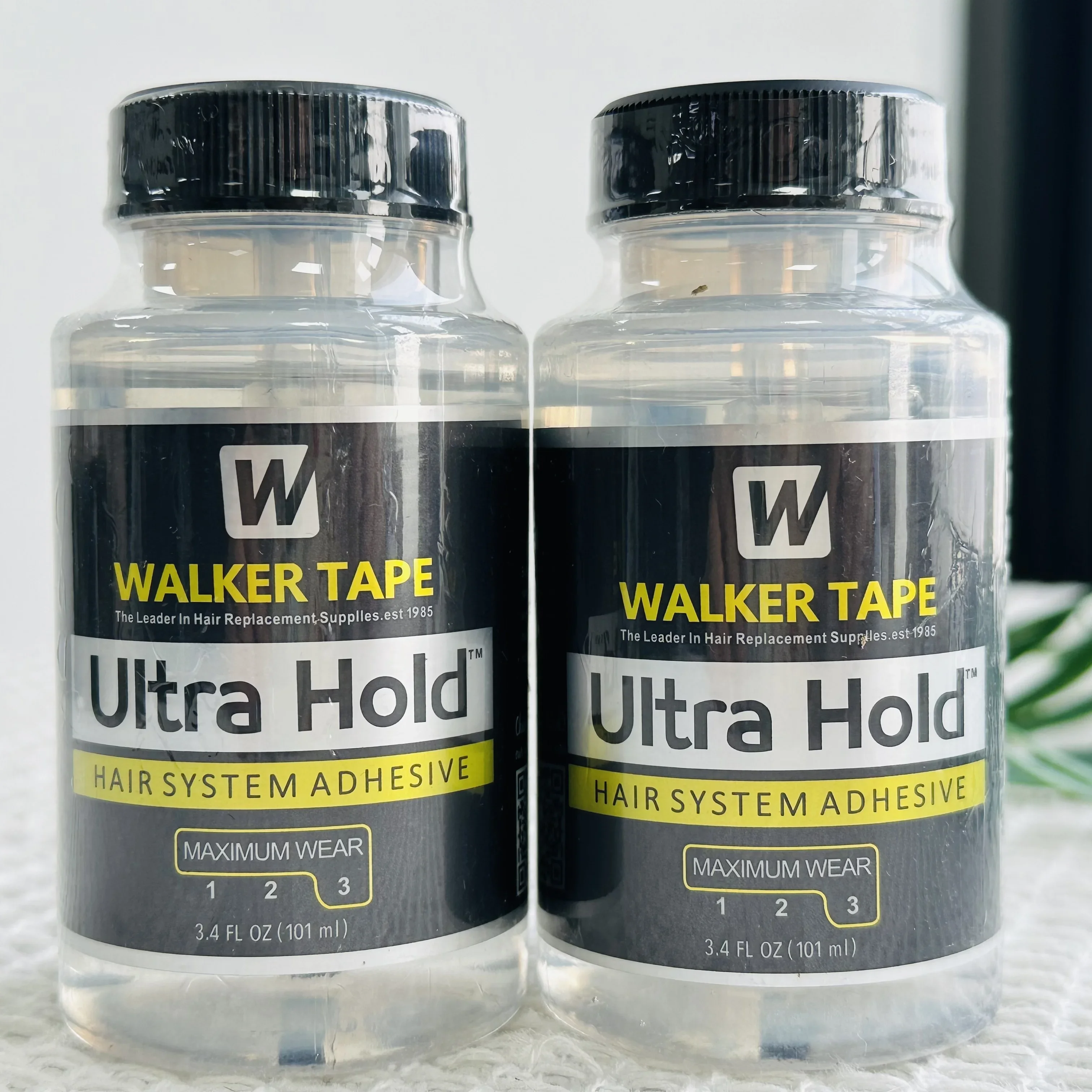 Walker Tape Ultra Hold Lace Wig Glue Waterproof Transparent Lace Adhesive for Hair Replacement Brush-on Glue
Walker Tape Ultra Hold Lace Wig Glue Waterproof Transparent Lace Adhesive for Hair Replacement Brush-on Glue